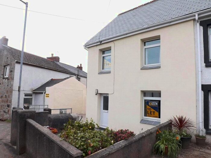 3 Bedroom Detached House To Rent In Luxulyan Road, St Blazey Gate, Par PL24