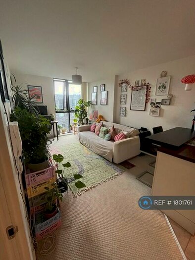 1 Bedroom Flat To Rent In Potato Wharf, Manchester, M3