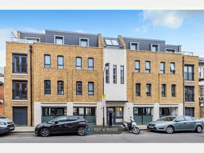 2 Bedroom Flat To Rent In Mccoy House, London, SW6