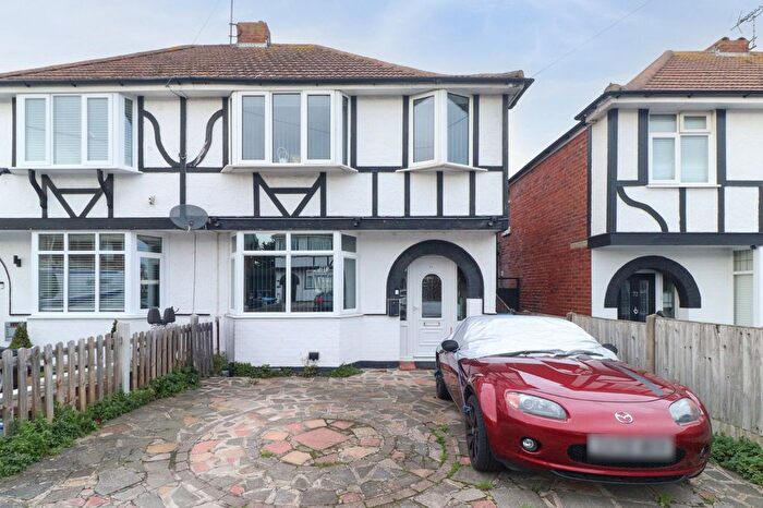 3 Bedroom Semi Detached House For Sale In St. James Park Road, Margate, CT9