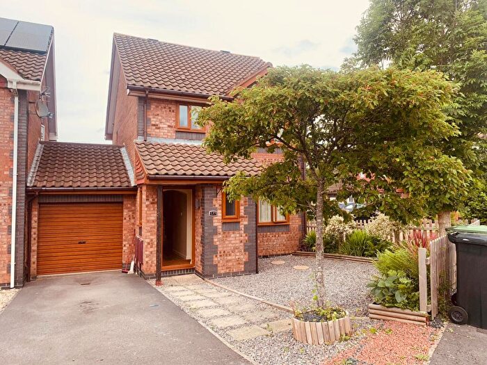 3 Bedroom Link Detached House To Rent In Wheatfield Drive, Bradley Stoke, Bristol, BS32