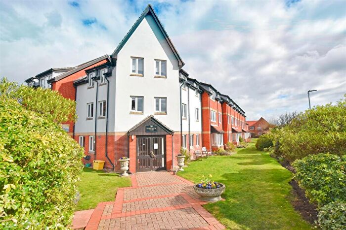 1 Bedroom Flat For Sale In Shannock Court, Sheringham, NR26