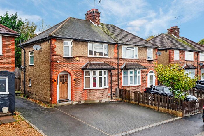 3 Bedroom Semi-Detached House For Sale In Southfield Avenue, North Watford, WD24