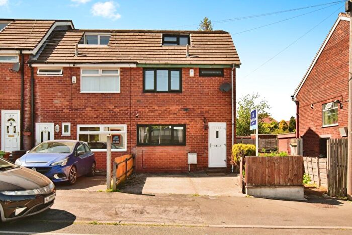 4 Bedroom End Of Terrace House For Sale In Lisburne Lane, Offerton, Stockport, Cheshire, SK2