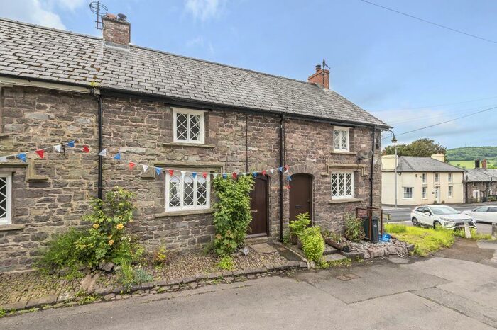 2 Bedroom Cottage For Sale In Bull Terrace, Defynnog, Brecon, LD3