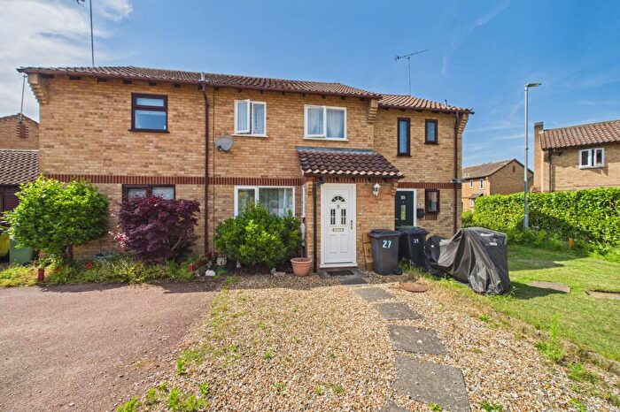3 Bedroom Terraced House For Sale In Rosecroft Way, Thetford, IP24