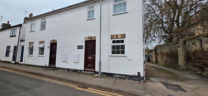 2 Bedroom Flat To Rent In The Ridings, St Ives, PE27