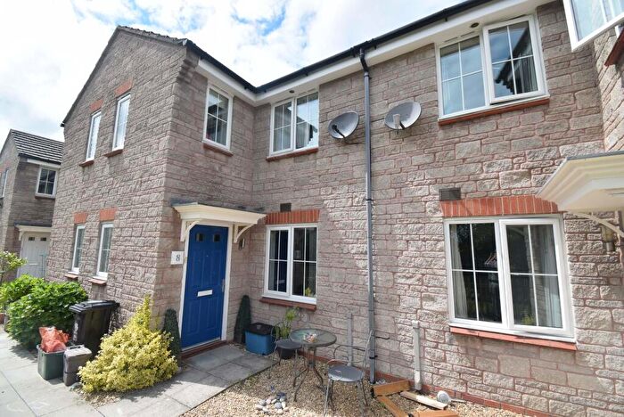 2 Bedroom House To Rent In Pennard Close, Newport, NP10