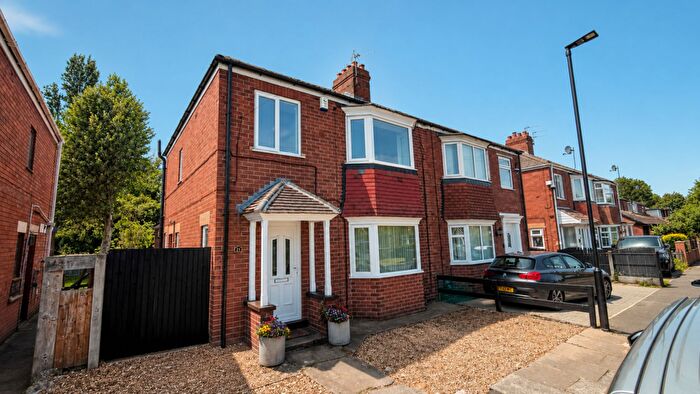 3 Bedroom Semi Detached House To Rent In Bridge Road, Doncaster, DN4