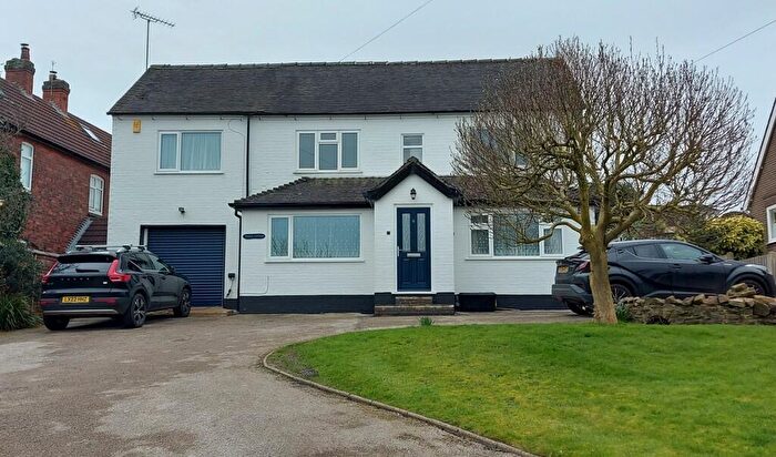 4 Bedroom Detached House For Sale In Bretby Lane, Bretby, DE15