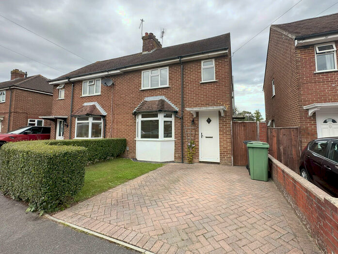 3 Bedroom Semi-Detached House To Rent In South Ham Road, Basingstoke, RG22