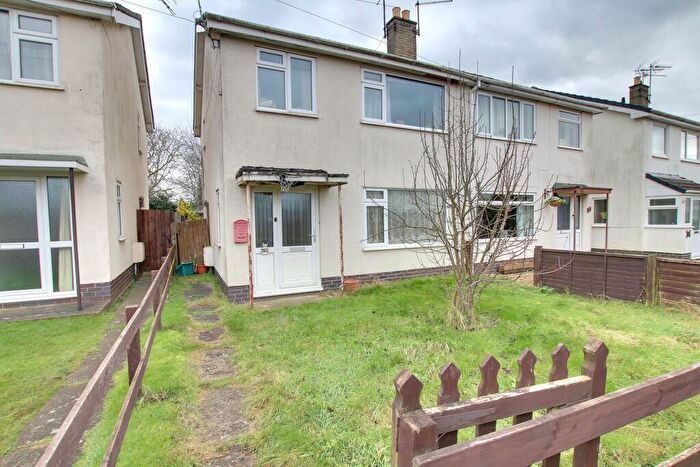 3 Bedroom Semi-Detached House For Sale In Heathcote Close, March, PE15