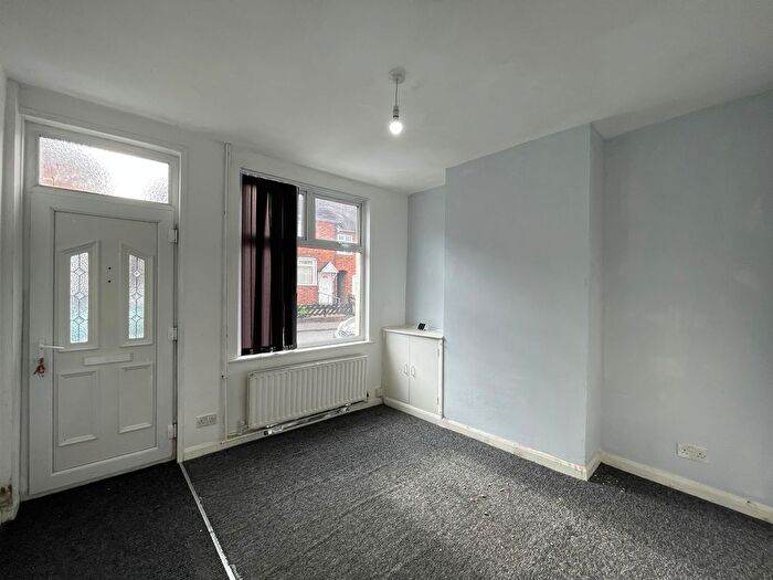 2 Bedroom Terraced House To Rent In Richmond Road, Leicester, LE2