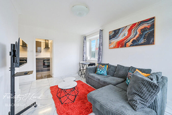 2 Bedroom Apartment For Sale In Casterbridge Road, London, SE3