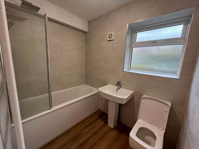 3 Bedroom Terraced House For Sale In Primrose Street Tonypandy - Tonypandy, CF40