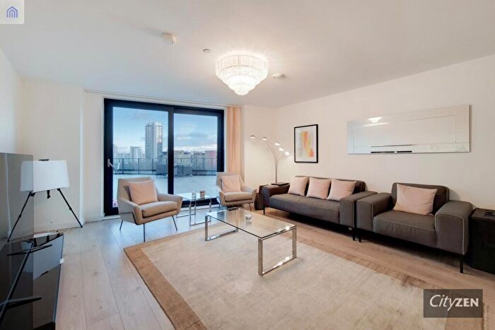 1 Bedroom Flat For Sale In Roosevelt Tower, Williamsburg Plaza, London, E14