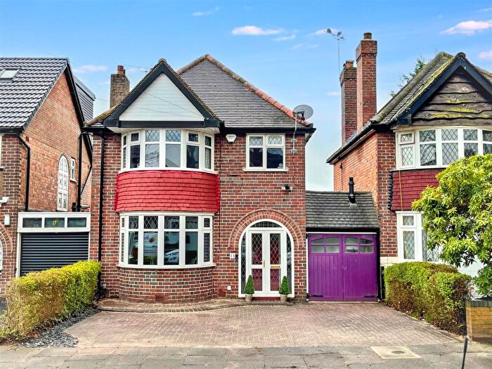 3 Bedroom Detached House For Sale In Ewell Road, Birmingham, B24