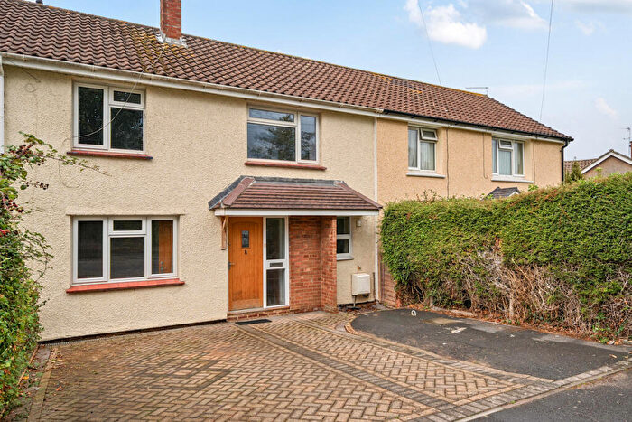 4 Bedroom Terraced House For Sale In Mendip Crescent, Bristol, BS16