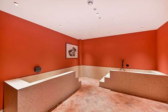 2 Bedroom Flat To Rent In Marble House, Hayes And Harlington, Hayes, UB3