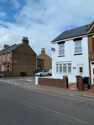3 Bedroom Terraced House To Rent In Manston Road, Ramsgate, CT11