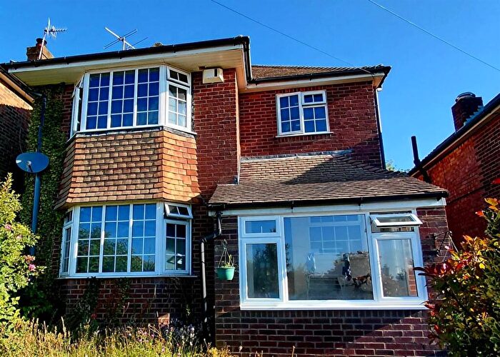 3 Bedroom House To Rent In Peppercombe Road, Eastbourne, BN20