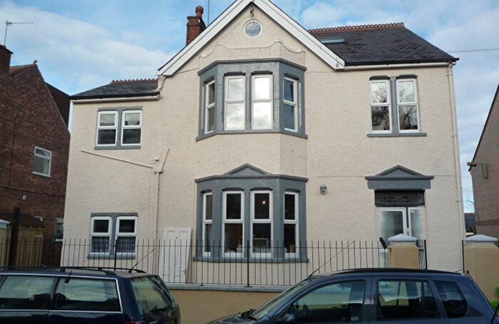 1 Bedroom Apartment To Rent In Second Floor Flat, Lake Street, Oxford, Oxfordshire, OX1