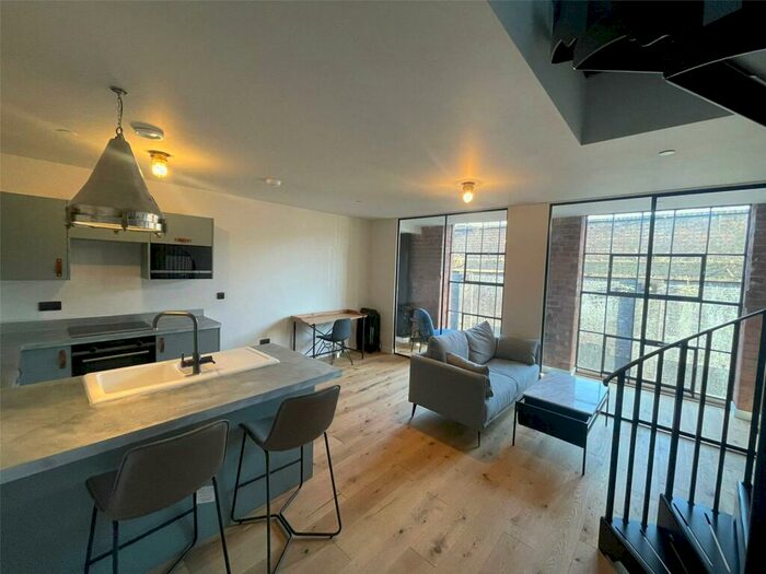 1 Bedroom Apartment To Rent In Derwent House, Mary Ann Street, Birmingham, B3