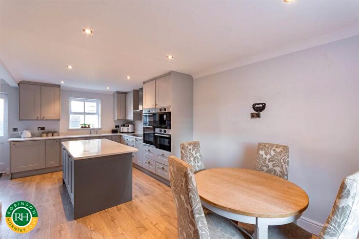 4 Bedroom Detached House For Sale In Station Court, Hatfield, Doncaster, DN7