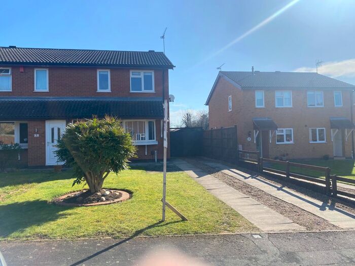 3 Bedroom Semi-Detached House To Rent In Turville Close, Wigston Harcourt, LE18