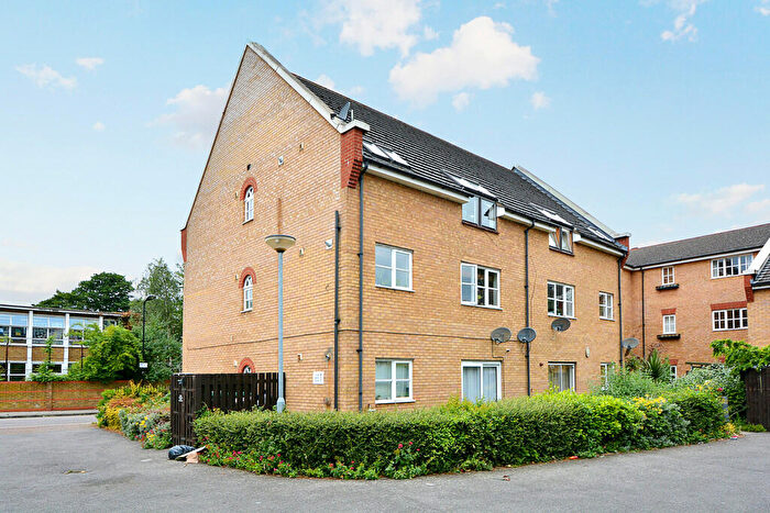 2 Bedroom Flat To Rent In Alpine Grove, Hackney., E9