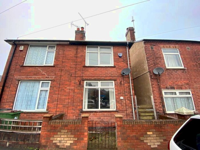 2 Bedroom Semi-Detached House To Rent In Parkin Street, Alfreton DE55
