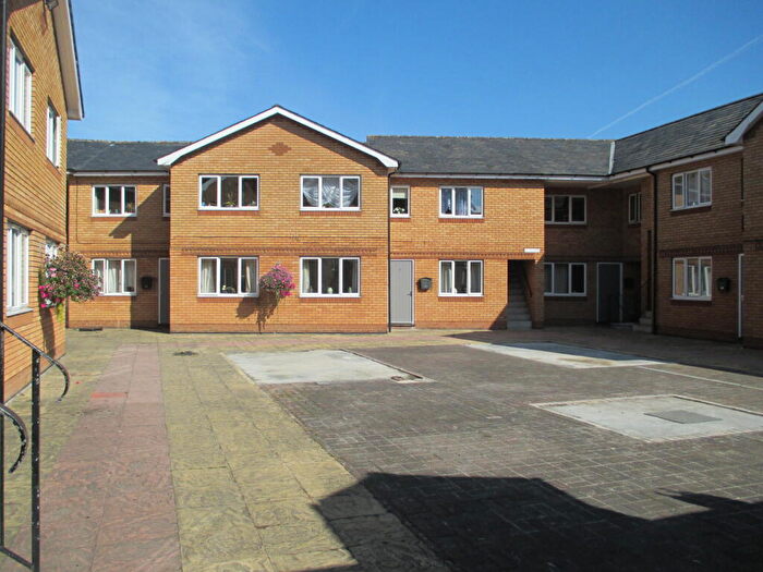 1 Bedroom Flat To Rent In Alexandra Court, Lancaster, LA1