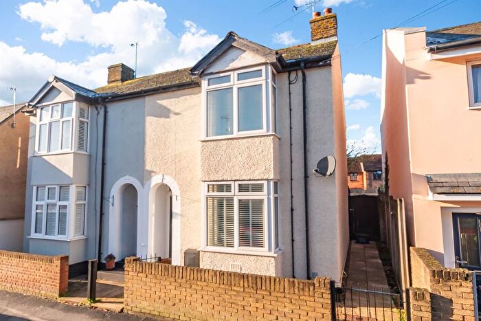 3 Bedroom Semi Detached House For Sale In Wantz Road, Maldon, CM9