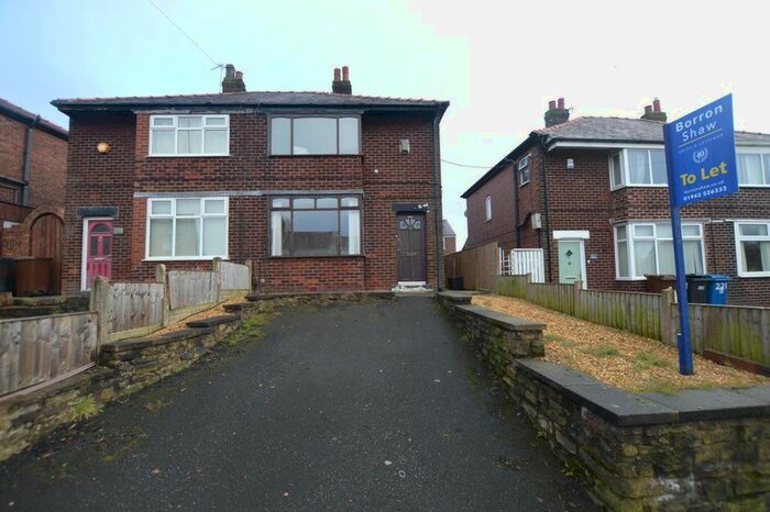 3 Bedroom Semi-Detached House To Rent In Wigan Road, Aspull, Wigan, WN2