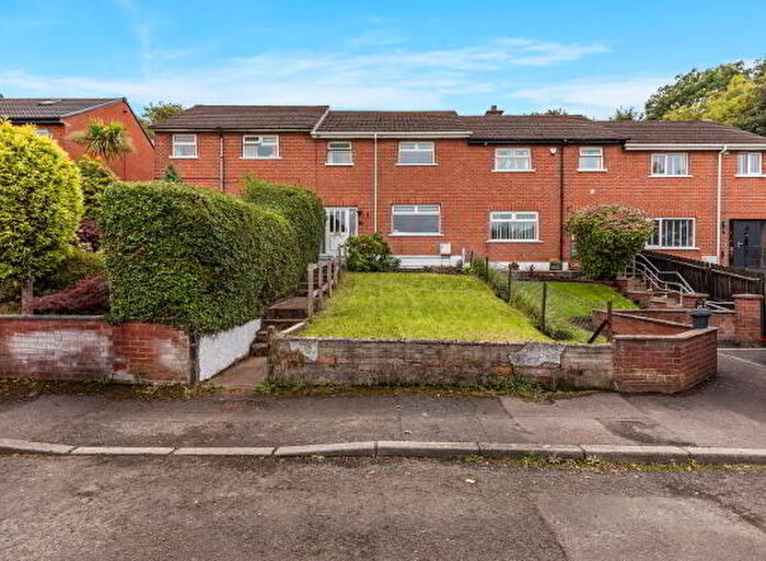3 Bedroom Terrace House For Sale In Lisnasharragh Park, Belfast, BT6