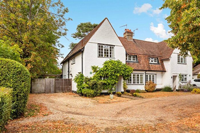 4 Bedroom House For Sale In Eastholm Green, Letchworth Garden City, SG6