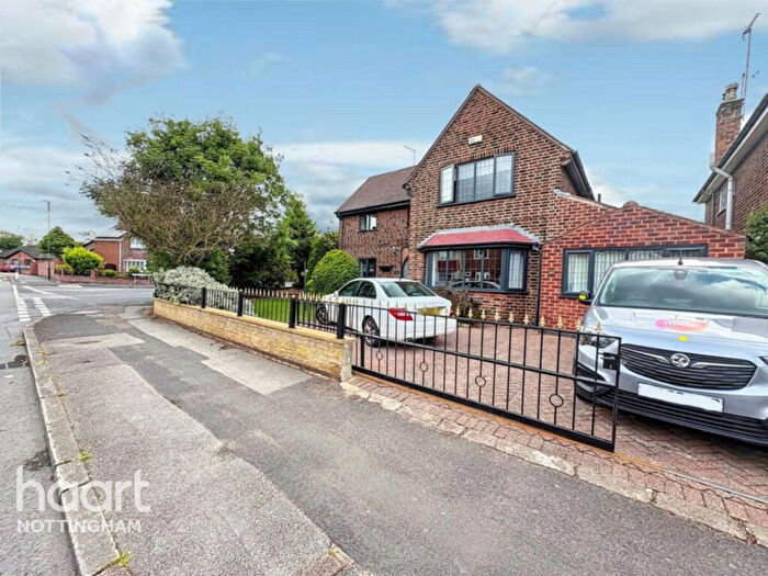 4 Bedroom Detached House For Sale In Robins Wood Road, Aspley, NG8