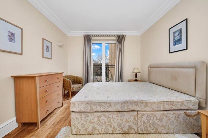 1 Bedroom Flat To Rent In Wrights Lane, London, W8