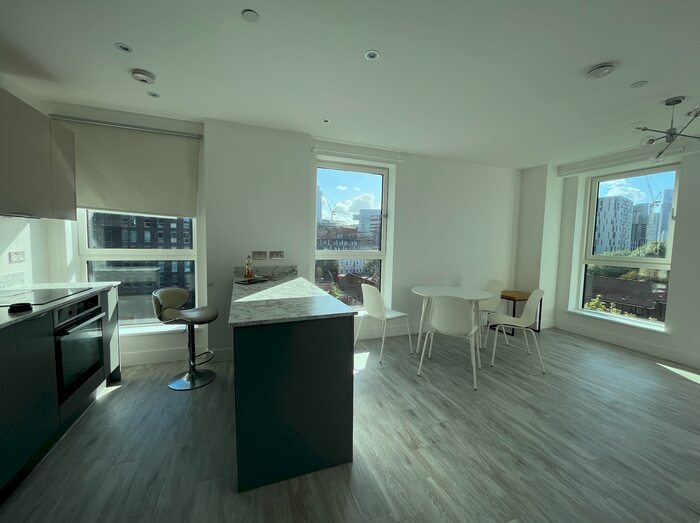 2 Bedroom Flat For Sale In Islington Street, Salford, M3