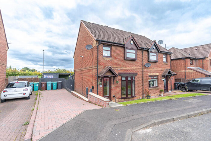3 Bedroom Semi-Detached House For Sale In Ravenscraig Court, Bellshill, ML4
