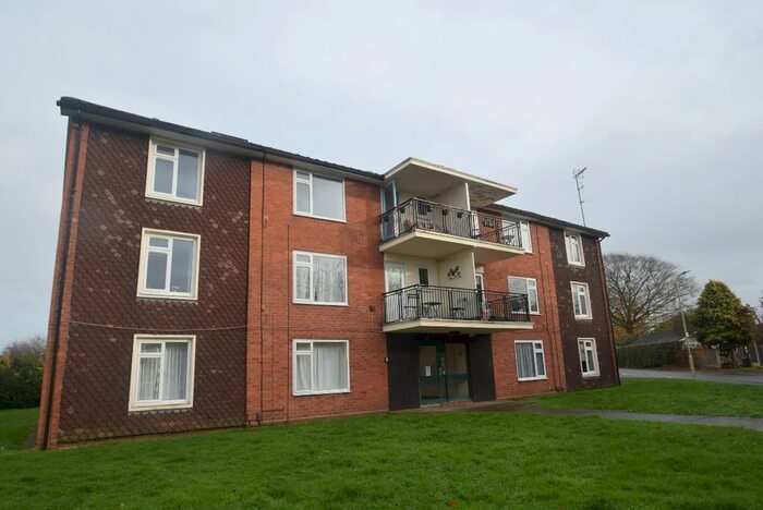 2 Bedroom Flat To Rent In Sandiford Crescent, Newport, TF10