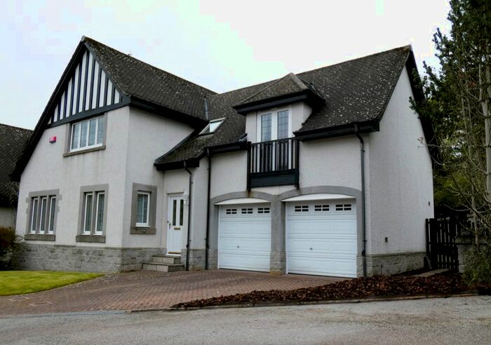 4 Bedroom Detached House For Sale In Craigden, Aberdeen, AB15