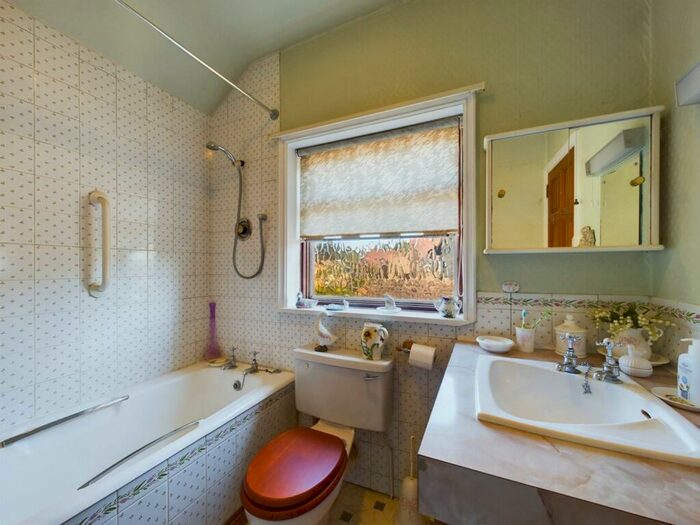 3 Bedroom Semi-Detached House For Sale In Weston Way, Weston Favell, Northampton, NN3