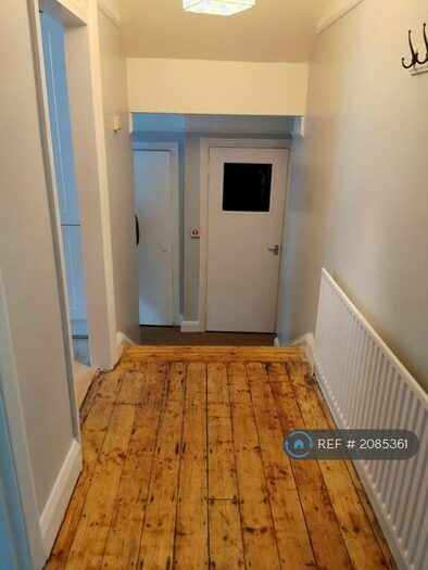 2 Bedroom Flat To Rent In London Road, London, SE23