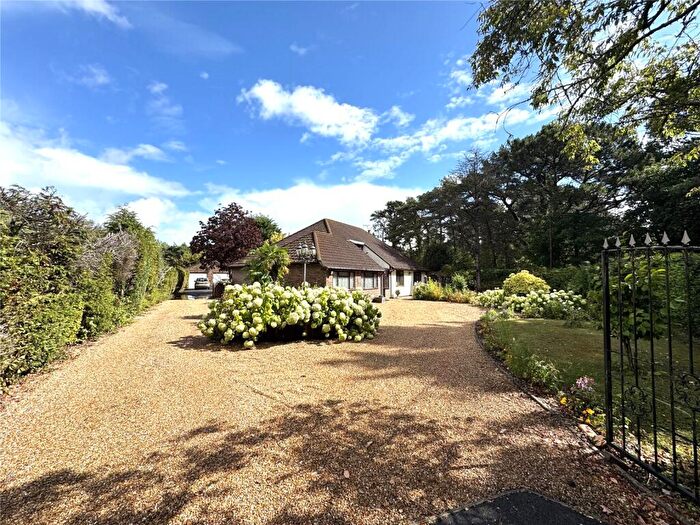 6 Bedroom Detached House For Sale In Boundary Lane, St. Leonards, Ringwood, Dorset, BH24