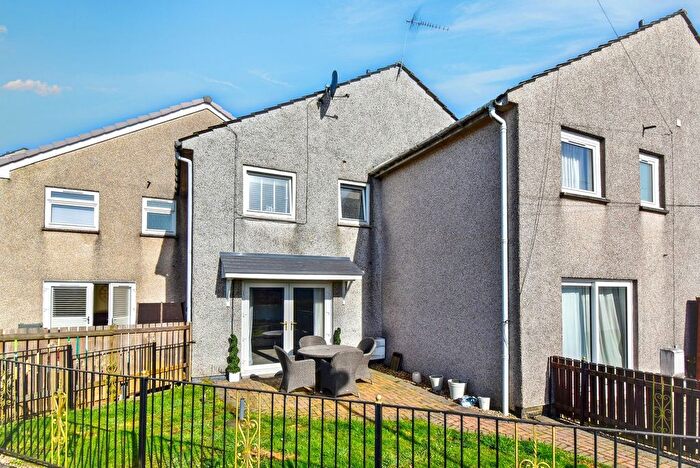3 Bedroom Terraced House For Sale In Argyll Place, Kilsyth, G65