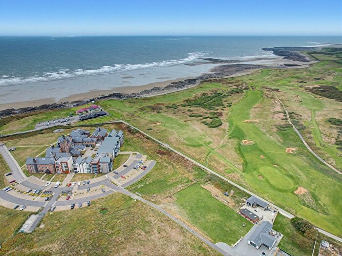 2 Bedroom Flat For Sale In The Rest, Rest Bay, Porthcawl, CF36