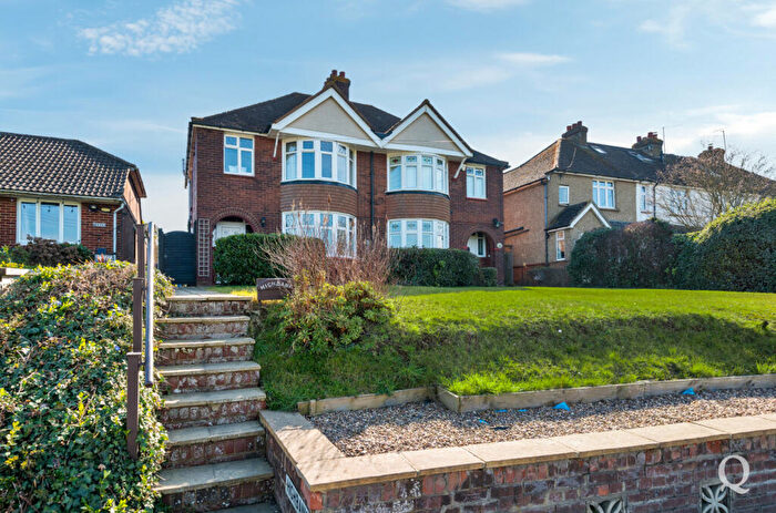 3 Bedroom Semi-Detached House For Sale In Wrens Road, Borden, Sittingbourne, Kent, ME9