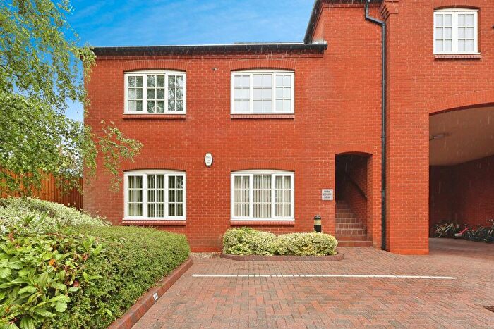 1 Bedroom Flat For Sale In Birmingham Road, Coleshill, Birmingham, Warwickshire, B46