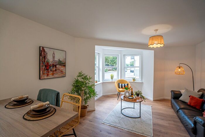 2 Bedroom Flat For Sale In Chapel Street, Aberdeen, AB10